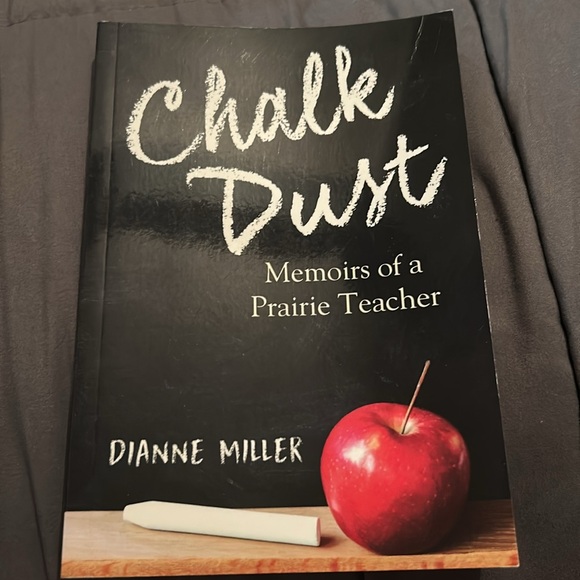 Assorted Books - Picture 8 of 9